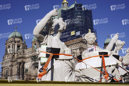 Statuen für den Schlüterhof in Berlin