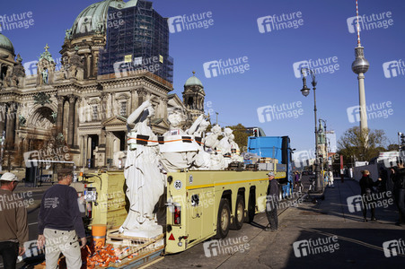 Statuen für den Schlüterhof in Berlin
