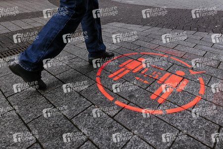 Symbolfoto Corona-Piktogramm