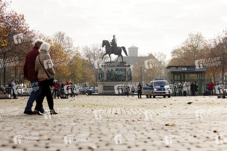 Symbolfoto Karnevalsauftakt in Coronazeiten