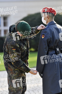 Ansprache des Bundespräsidenten zum 65. Gründungstag der Bundeswehr in Berlin