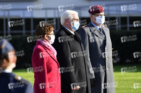 Ansprache des Bundespräsidenten zum 65. Gründungstag der Bundeswehr in Berlin