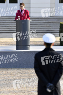 Ansprache des Bundespräsidenten zum 65. Gründungstag der Bundeswehr in Berlin