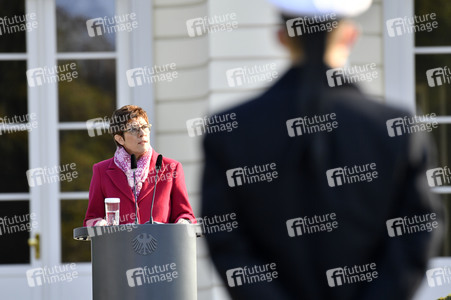 Ansprache des Bundespräsidenten zum 65. Gründungstag der Bundeswehr in Berlin