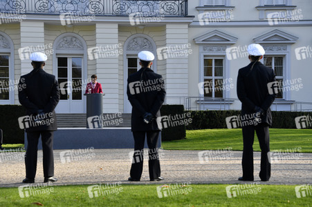 Ansprache des Bundespräsidenten zum 65. Gründungstag der Bundeswehr in Berlin