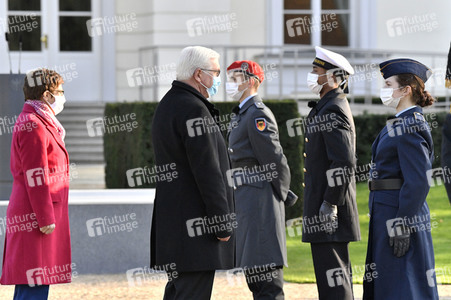 Ansprache des Bundespräsidenten zum 65. Gründungstag der Bundeswehr in Berlin