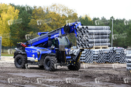Pressetermin zum Bau eines Zauns zur Eindämmung der Afrikanischen Schweinepest in Krauschwitz