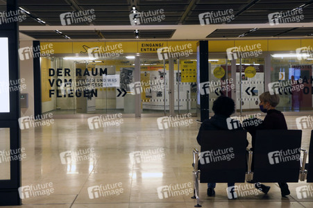 Flughafen Berlin-Brandenburg Willy Brandt in Schönefeld