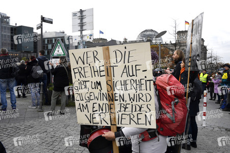 Proteste von Gegnern der Corona-Politik in Berlin