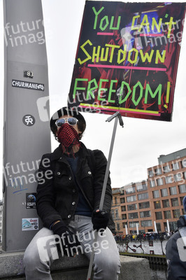 Proteste von Gegnern der Corona-Politik in Berlin