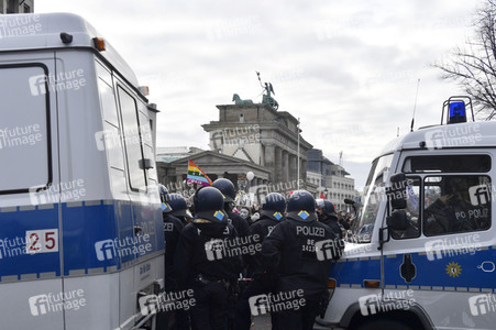 Proteste von Gegnern der Corona-Politik in Berlin