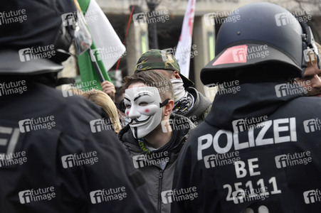 Proteste von Gegnern der Corona-Politik in Berlin