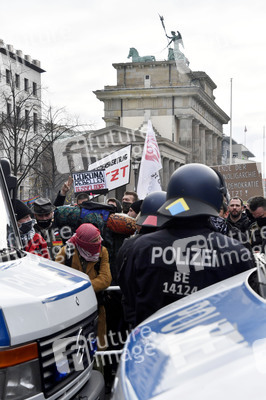 Proteste von Gegnern der Corona-Politik in Berlin