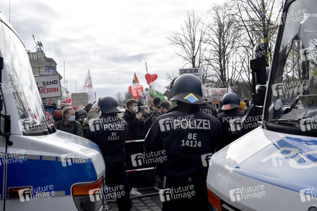Proteste von Gegnern der Corona-Politik in Berlin