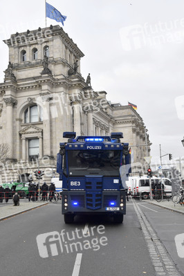 Proteste von Gegnern der Corona-Politik in Berlin