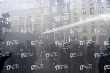Proteste von Gegnern der Corona-Politik in Berlin