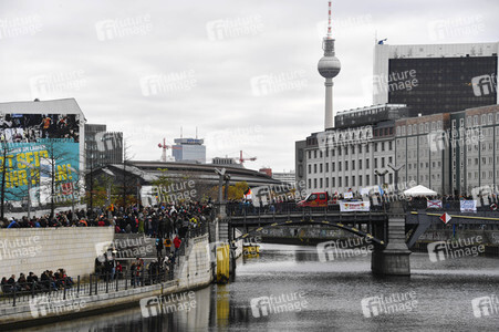 Proteste von Gegnern der Corona-Politik in Berlin