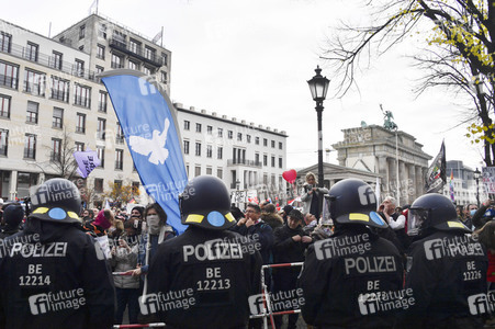 Proteste von Gegnern der Corona-Politik in Berlin
