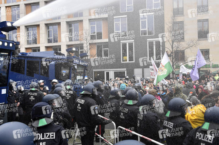 Proteste von Gegnern der Corona-Politik in Berlin