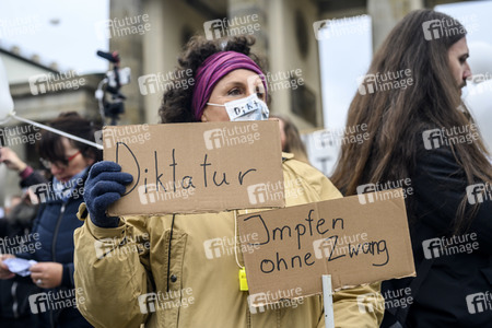 Proteste von Gegnern der Corona-Politik in Berlin