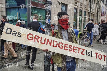 Proteste von Gegnern der Corona-Politik in Berlin
