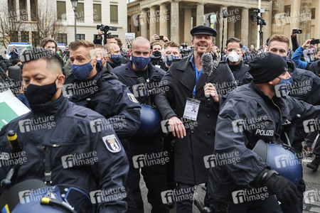 Proteste von Gegnern der Corona-Politik in Berlin