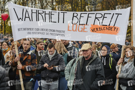 Proteste von Gegnern der Corona-Politik in Berlin