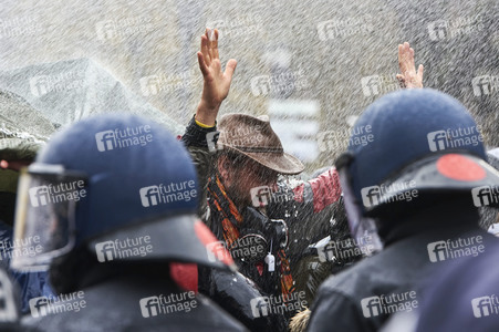Proteste von Gegnern der Corona-Politik in Berlin