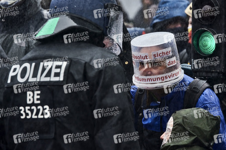 Proteste von Gegnern der Corona-Politik in Berlin