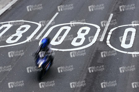 Symbolfoto Tempolimit