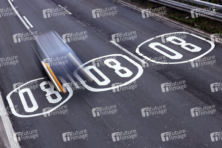 Symbolfoto Tempolimit