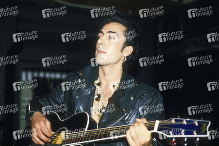 Showcase von Scarlett Fantastic in London