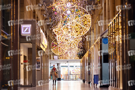 Symbolfoto Weihnachtseinkäufe