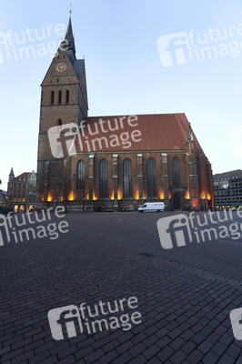 'Orange Day - Stoppt Gewalt gegen Frauenund Mädchen' in Hannover