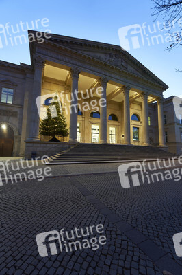 'Orange Day - Stoppt Gewalt gegen Frauenund Mädchen' in Hannover
