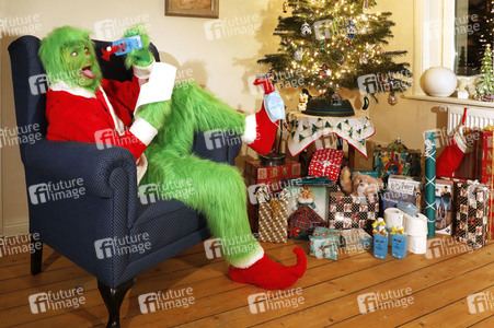 GEEK ART: Der Grinch zur Corona-Weihnacht