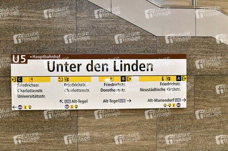 Eröffnung der U5-Neubaustrecke in Berlin