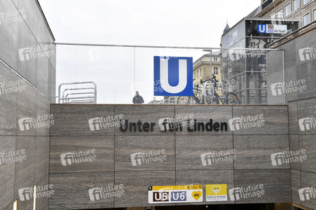 Eröffnung der U5-Neubaustrecke in Berlin