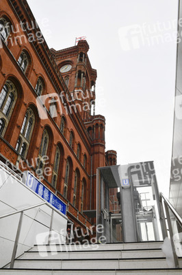 Eröffnung der U5-Neubaustrecke in Berlin