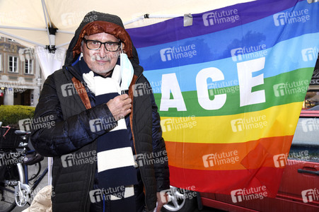 Kundgebung zum bundesweiten Aktionstag gegen Aufrüstung und Krieg in München