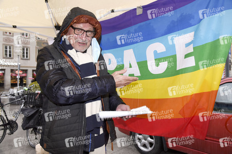 Kundgebung zum bundesweiten Aktionstag gegen Aufrüstung und Krieg in München