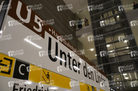 Neuer U-Bahnhof Unter den Linden in Berlin