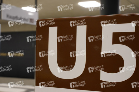 Neuer U-Bahnhof Unter den Linden in Berlin