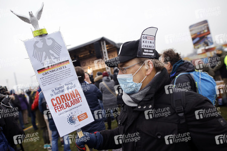 Querdenken-Demo in Düsseldorf