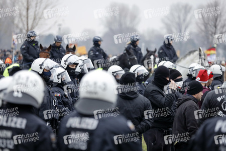 Querdenken-Demo in Düsseldorf