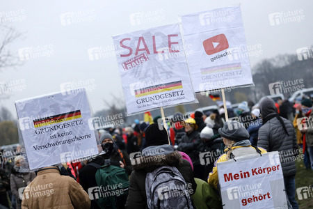 Querdenken-Demo in Düsseldorf