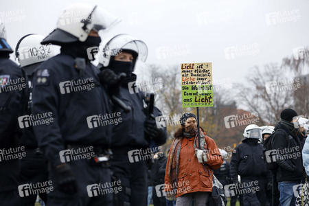 Querdenken-Demo in Düsseldorf