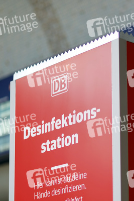 Symbolfoto Desinfektionsstation