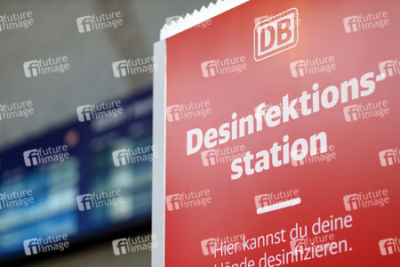 Symbolfoto Desinfektionsstation
