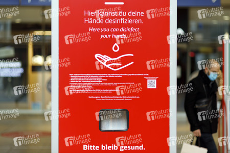 Symbolfoto Desinfektionsstation